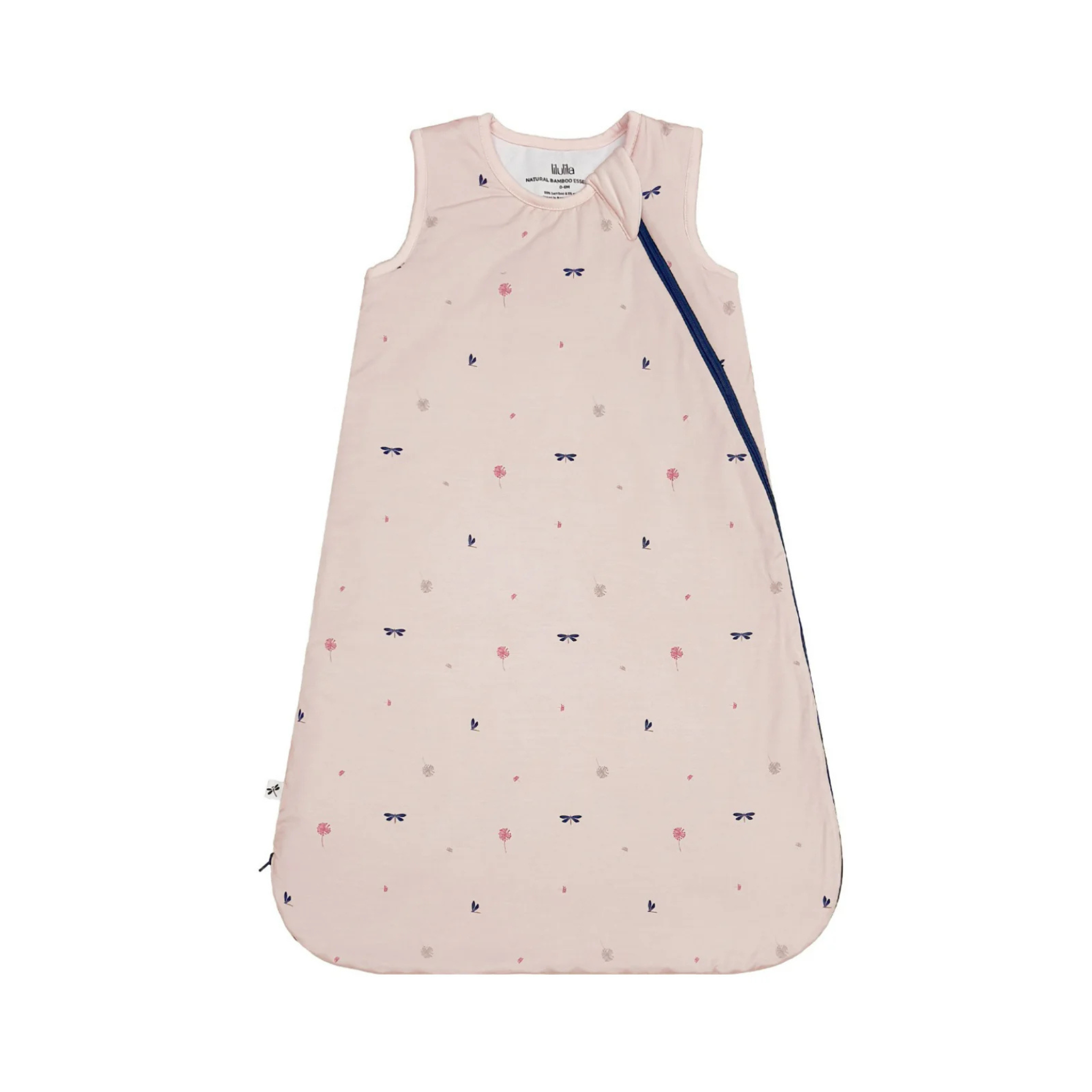 שק שינה גדול מבד במבוק – בצבע ורד ניוד מעוטר בציורי פרפרים ופרחים