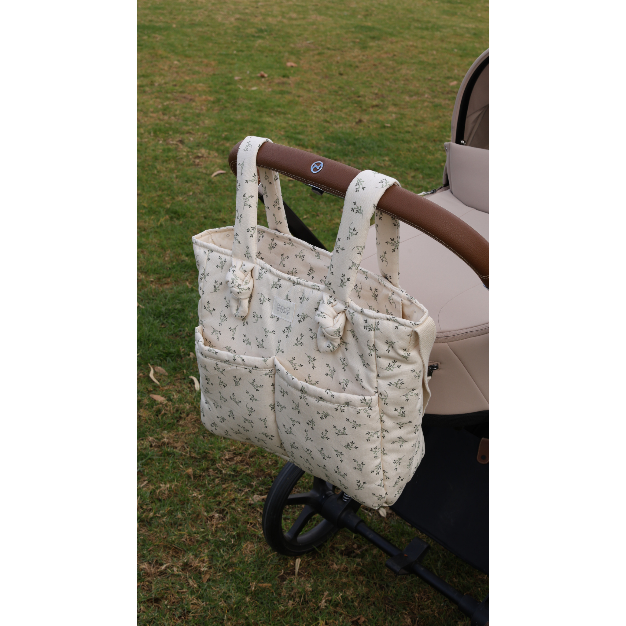 תיק עגלה בגודל בינוני מכותנה אורגנית – מעוטר בעלי זית