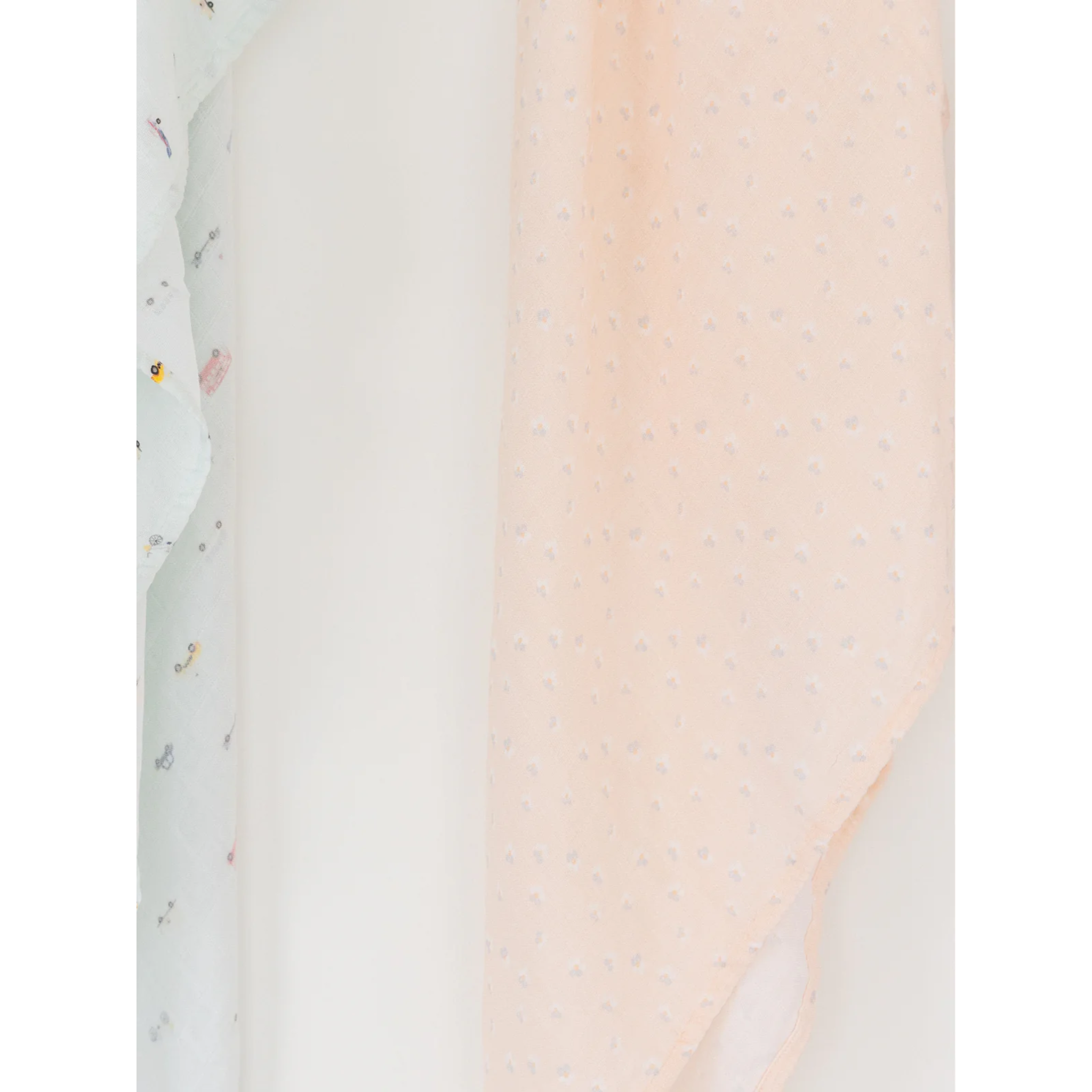 שמיכת טטרה מבד במבוק - בצבע קורל מעוטר בפרחים