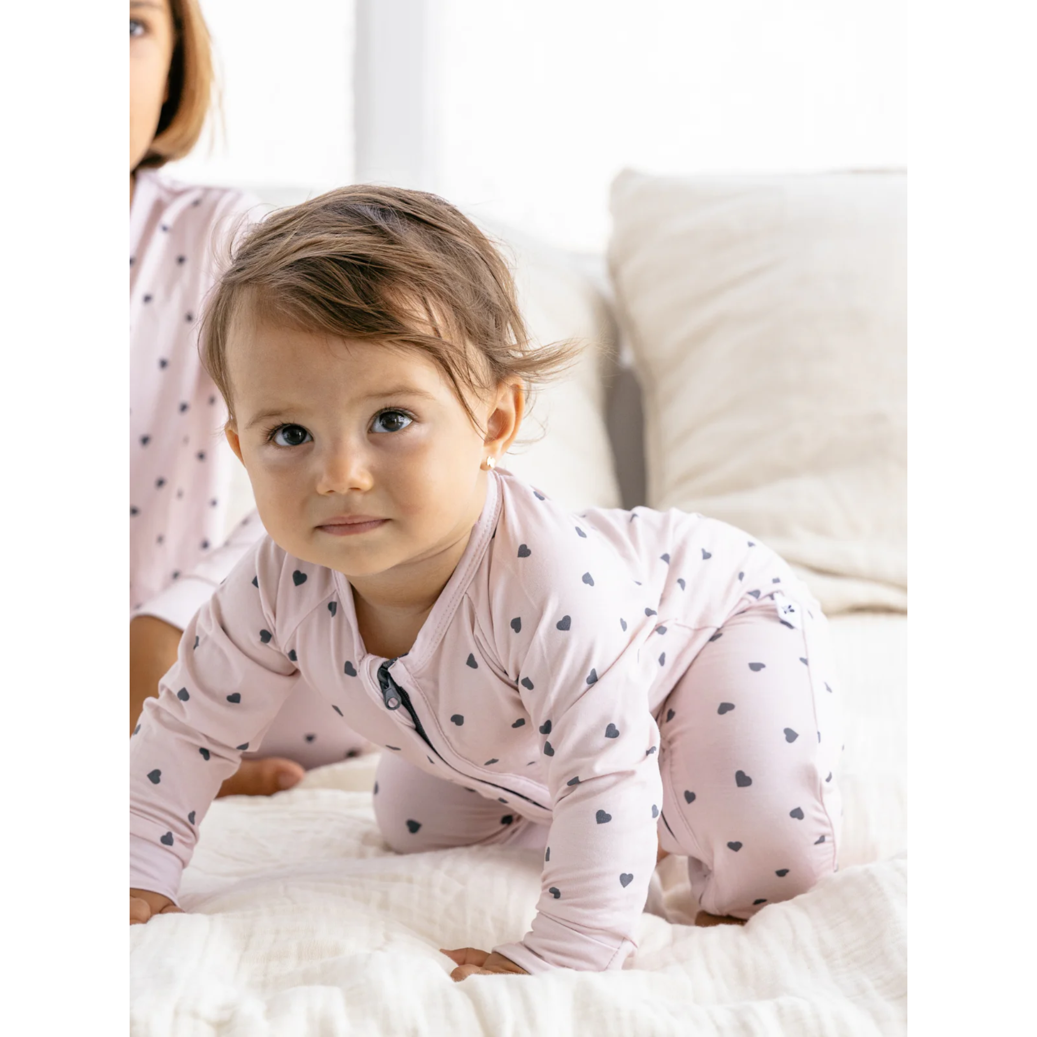 אוברול רוכסן - מעוטר בלבבות