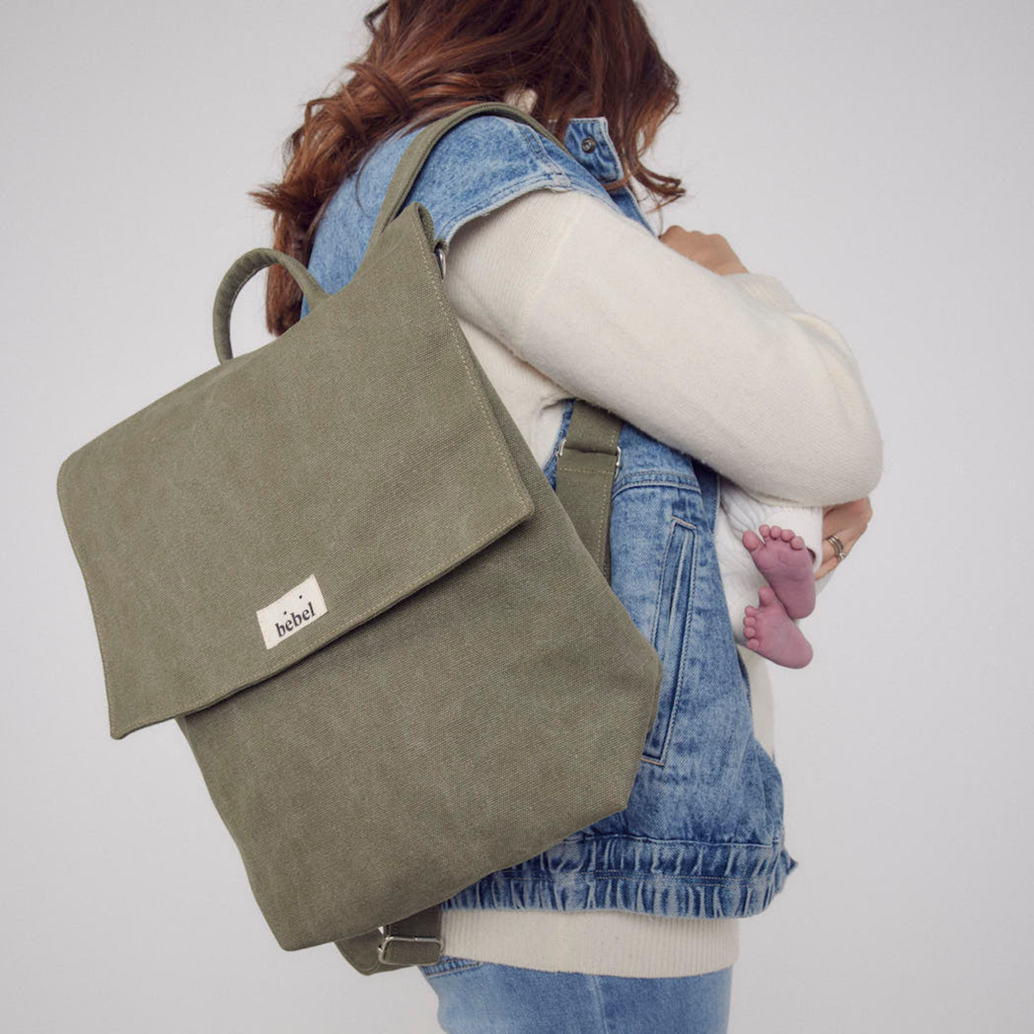 תיק גב החתלה "NOMADE Backpack" מכותנה אורגנית - בצבע חאקי