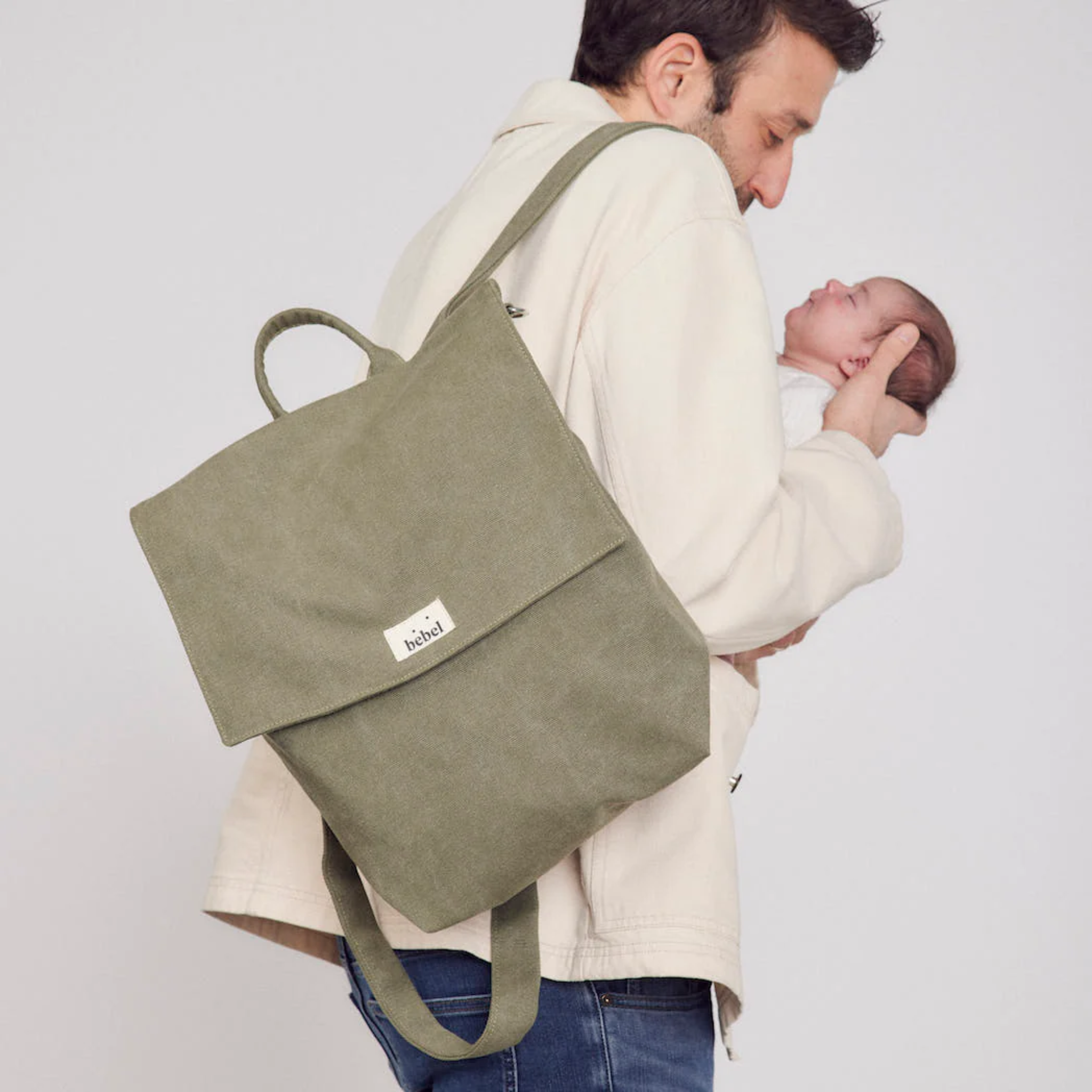 תיק גב החתלה "NOMADE Backpack" מכותנה אורגנית - בצבע חאקי