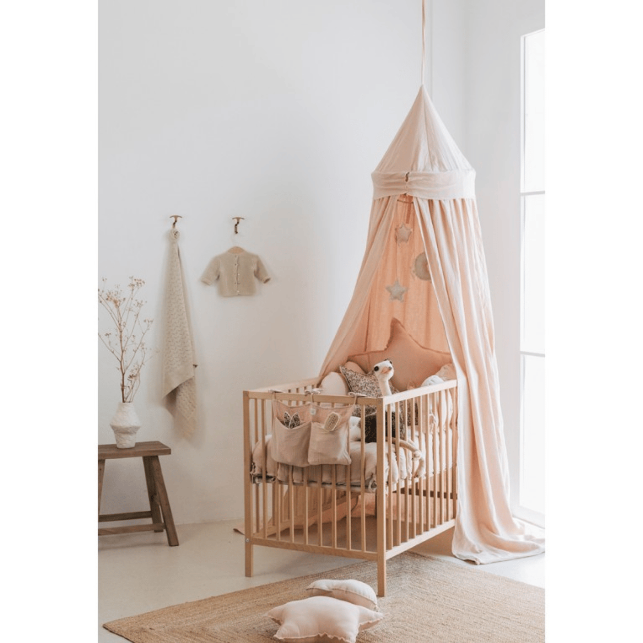 כילה גדולה מכותנה אורגנית - בצבע ורוד ניוד