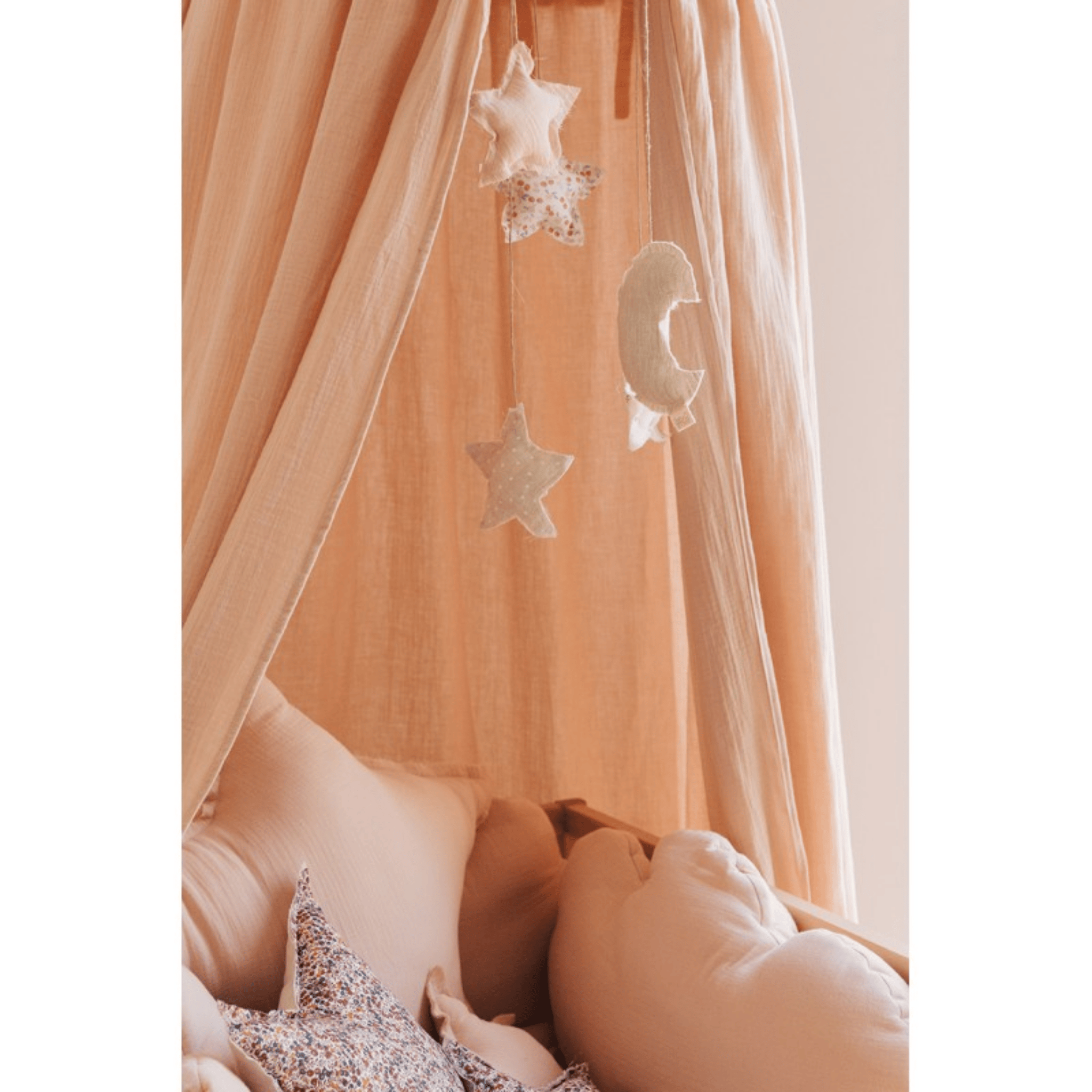 כילה גדולה מכותנה אורגנית - בצבע ורוד ניוד