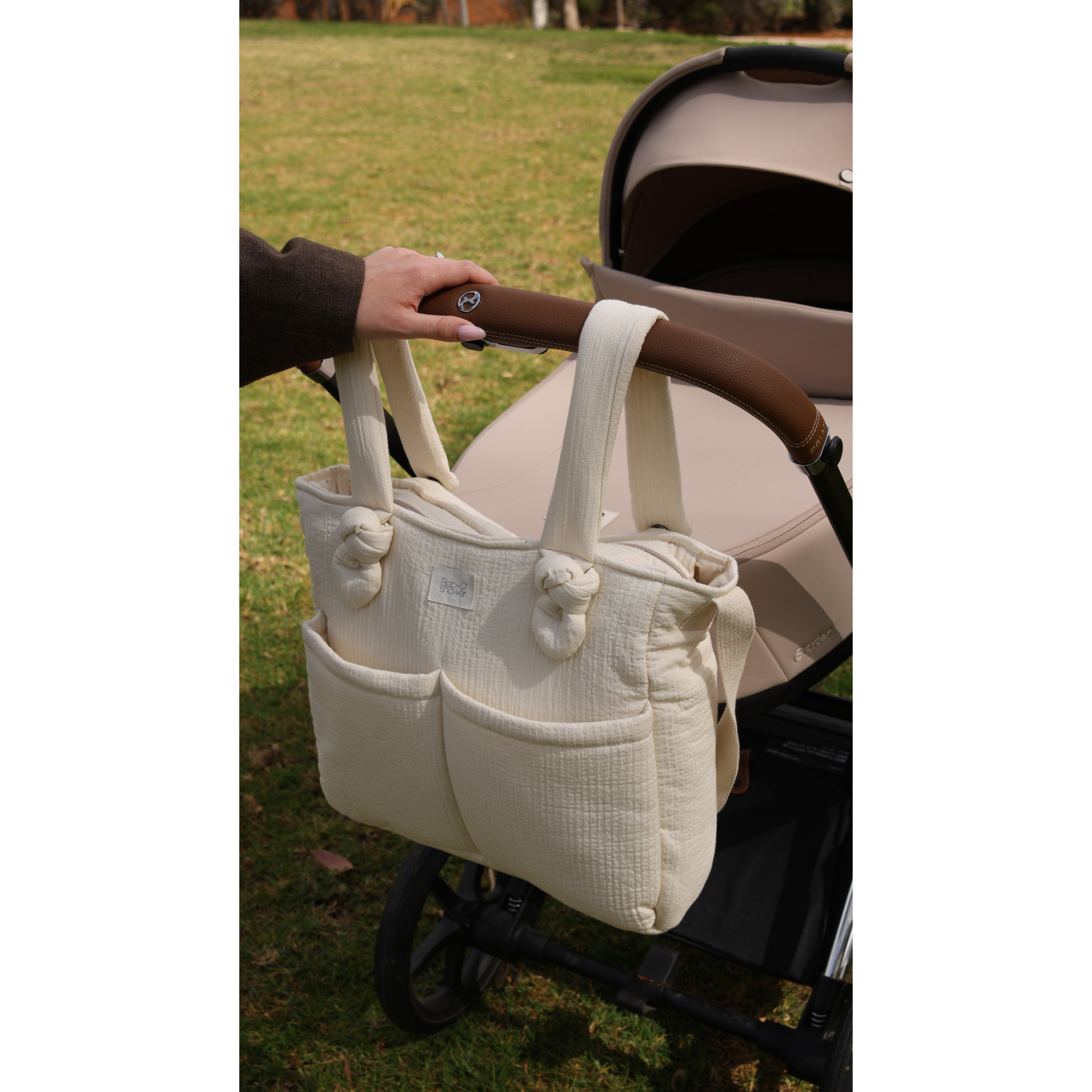 תיק עגלה בגודל בינוני מכותנה אורגנית – בצבע לבן אייבורי