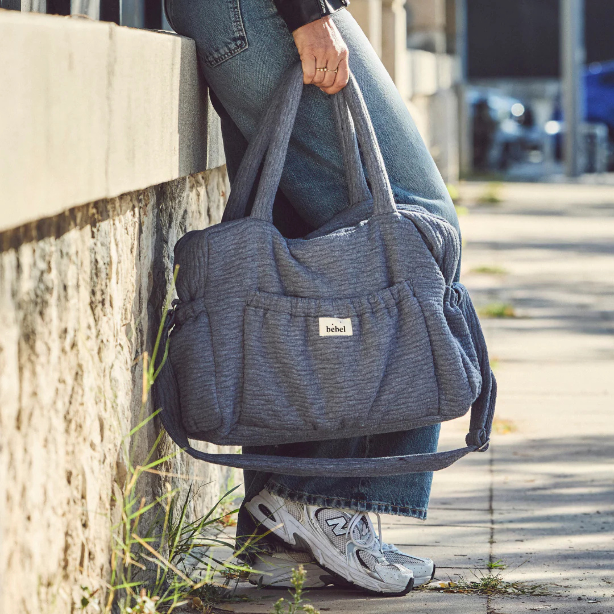 תיק החתלה "COMME UN BONBON WAVY" מכותנה אורגנית - בצבע כחול אפור